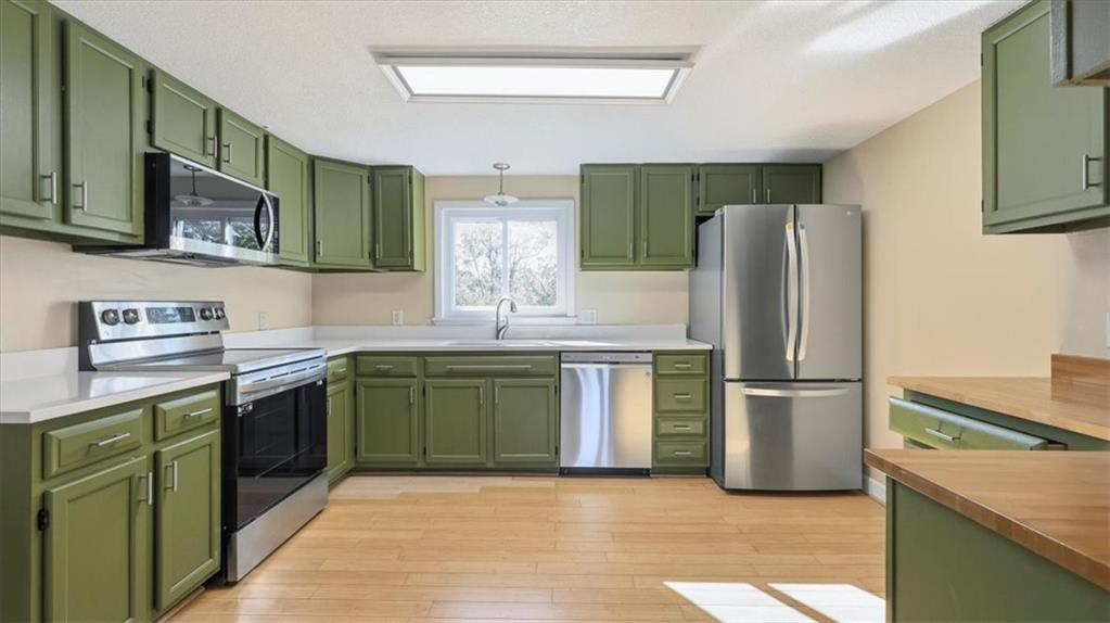 1039 Locust Street Kansas City, KS 66103 - Photo 7 of 25