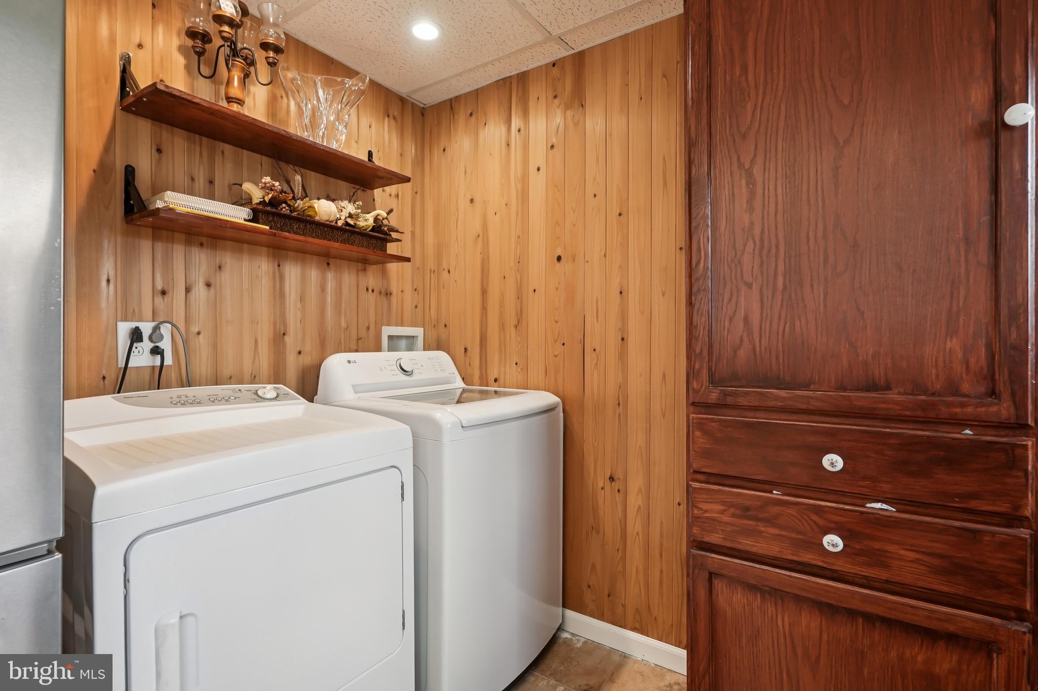 1005 Terrace Boulevard Ewing, NJ 08618 - Photo 18 of 34