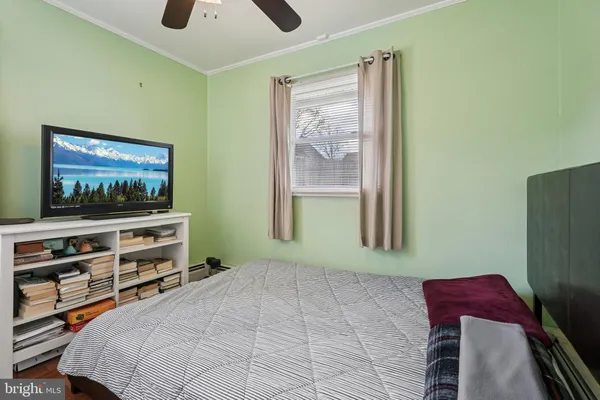 $370,000 | 1005 Terrace Boulevard, Ewing, NJ 08618