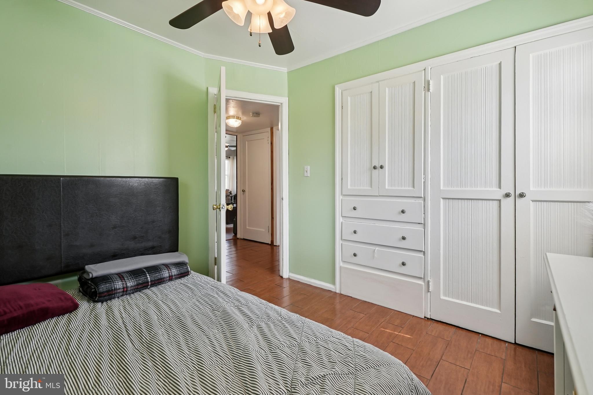 1005 Terrace Boulevard Ewing, NJ 08618 - Photo 25 of 34