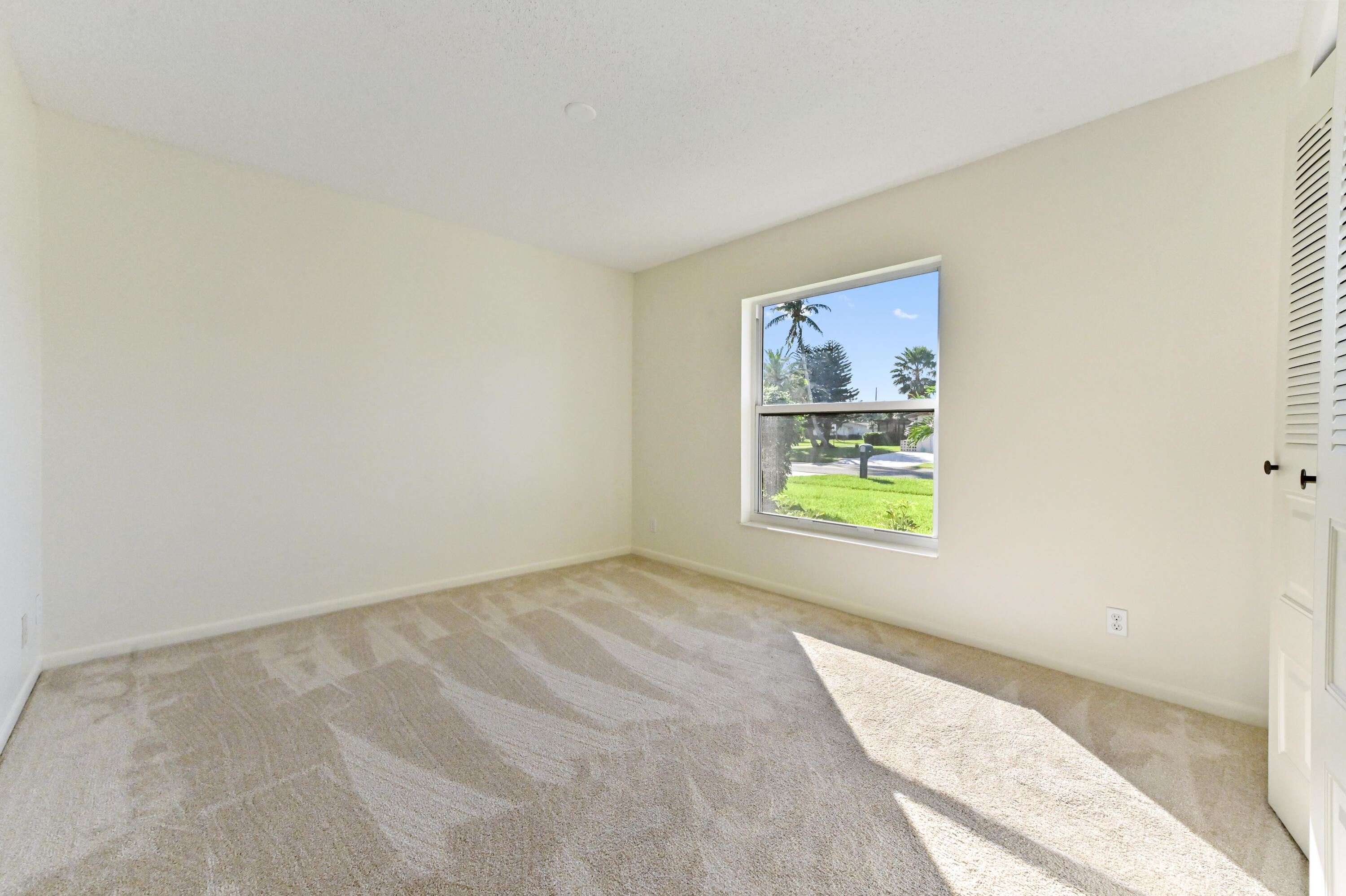 6311 Dusenburg Road Delray Beach, FL 33484 - Photo 10 of 40 13 Bedroom 02