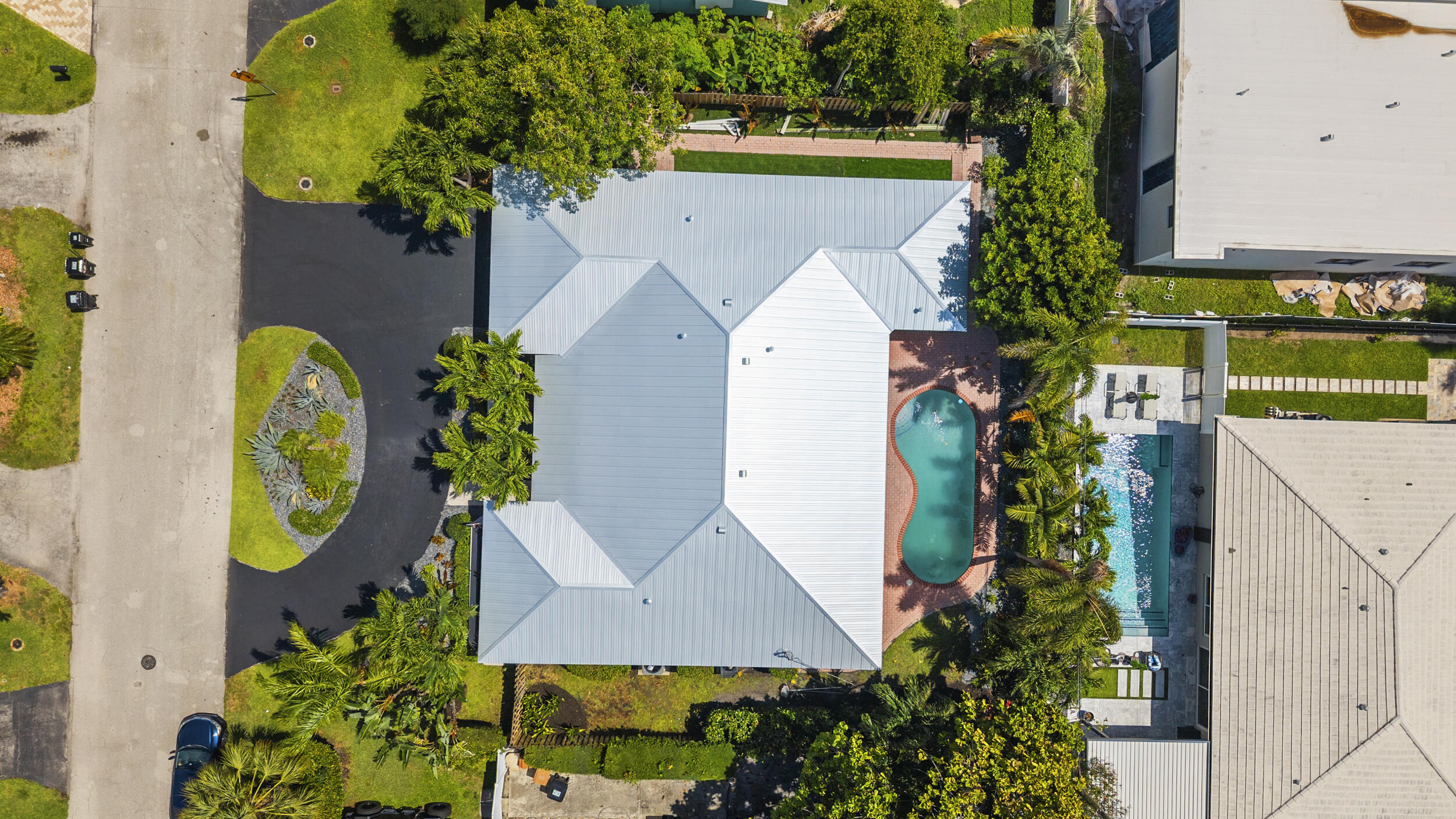 4240 Northeast 22nd Terrace Lighthouse Point, FL 33064 - Photo 46 of 54 47_dji_20260518113206_0002_d