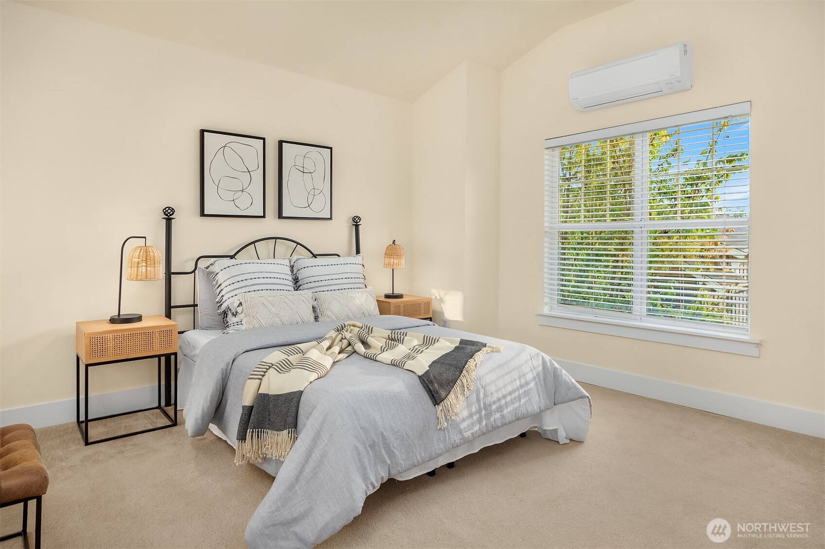 1748 25th Walk Northeast Issaquah, WA 98029 - Photo 22 of 40 a bedroom with a bed and a window