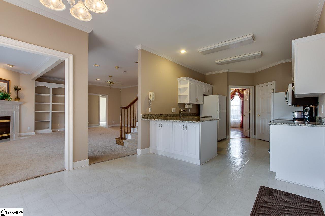 115 Silver Ridge Court Greer, SC 29651 - Photo 14 of 36
