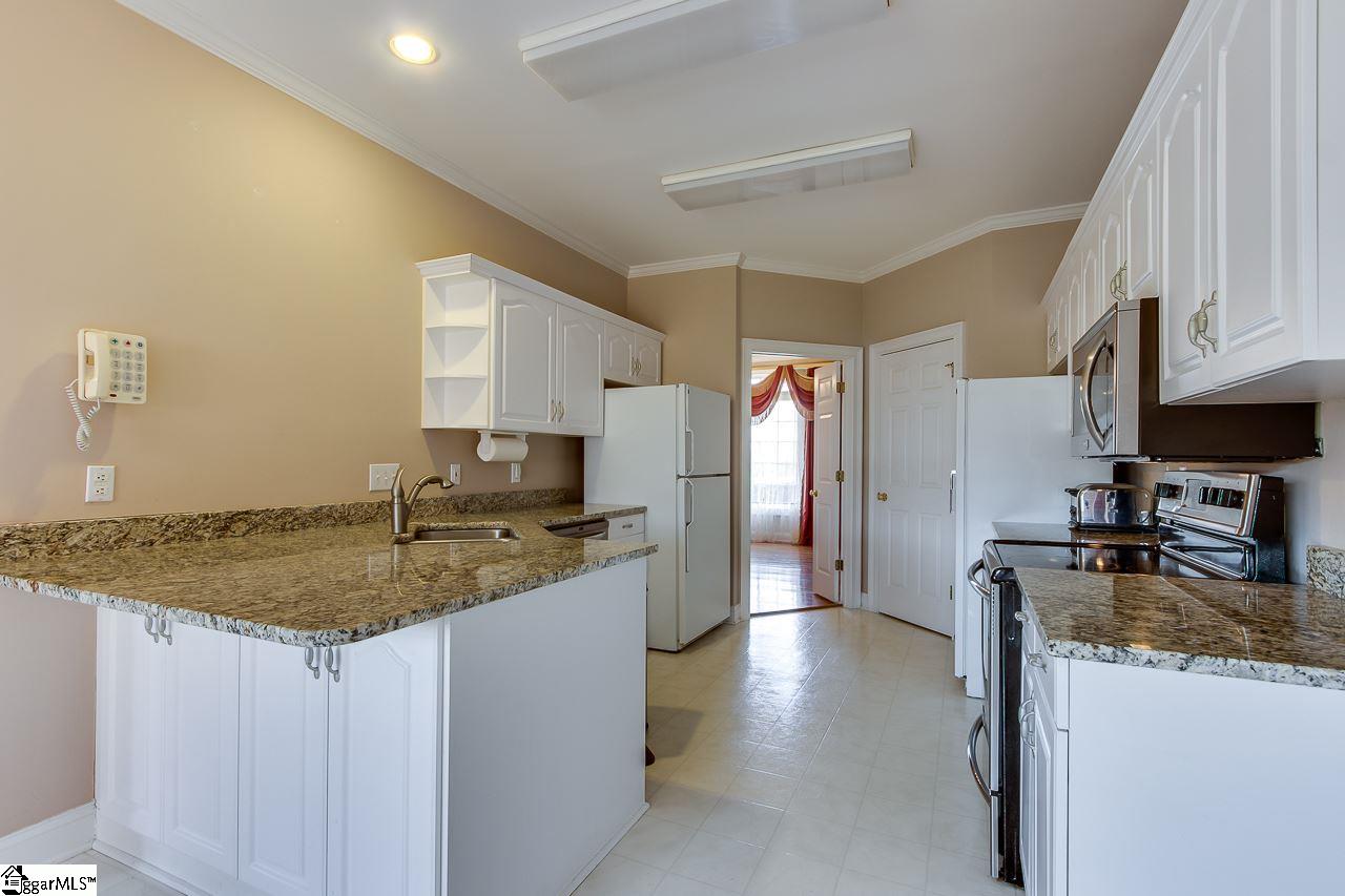 115 Silver Ridge Court Greer, SC 29651 - Photo 16 of 36
