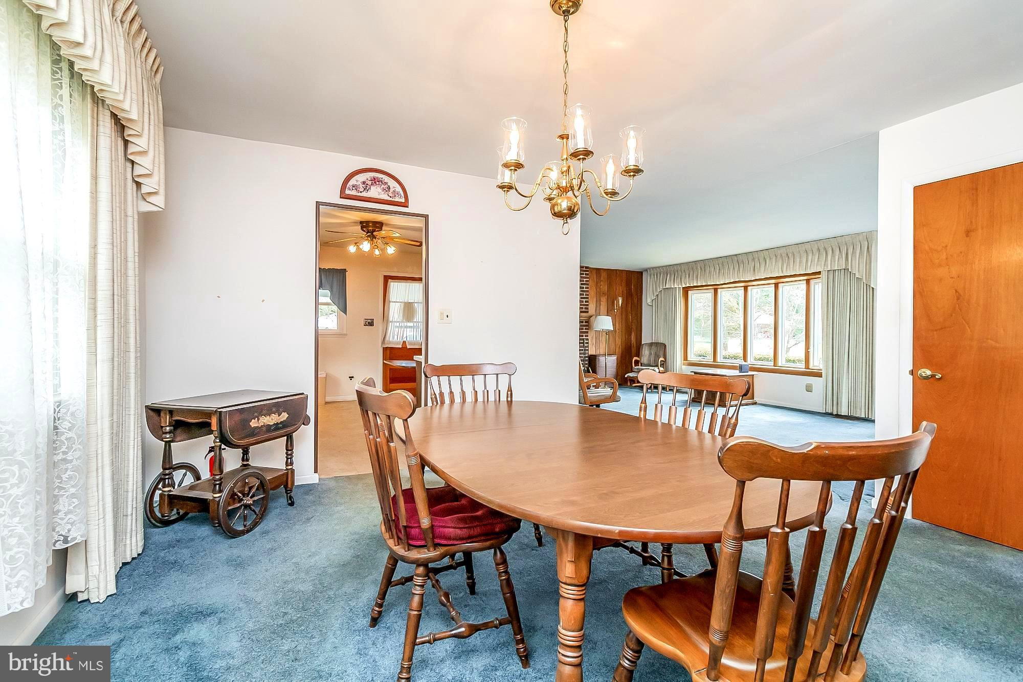 11000 Gateview Road Cockeysville, MD 21030 - Photo 15 of 47 Dining room open to living room