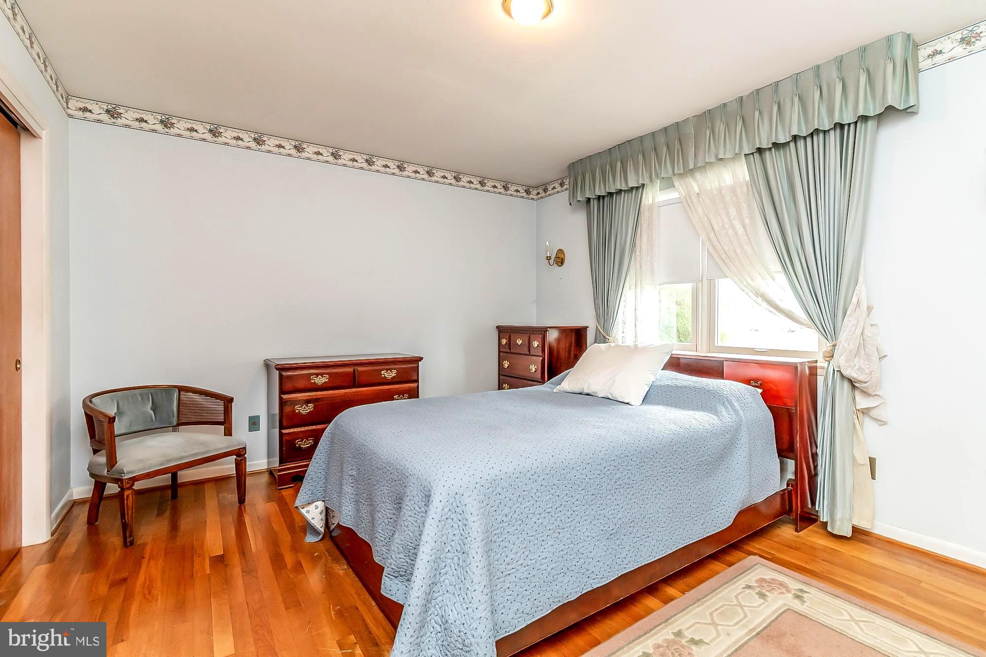 11000 Gateview Road Cockeysville, MD 21030 - Photo 21 of 47 Primary bedroom