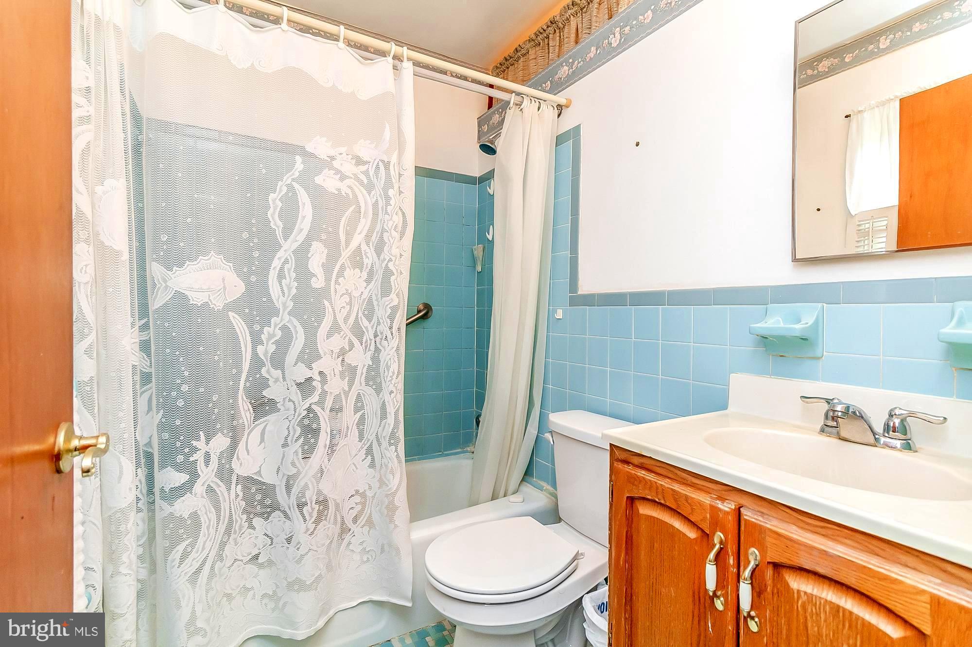 11000 Gateview Road Cockeysville, MD 21030 - Photo 24 of 47 Primary bath