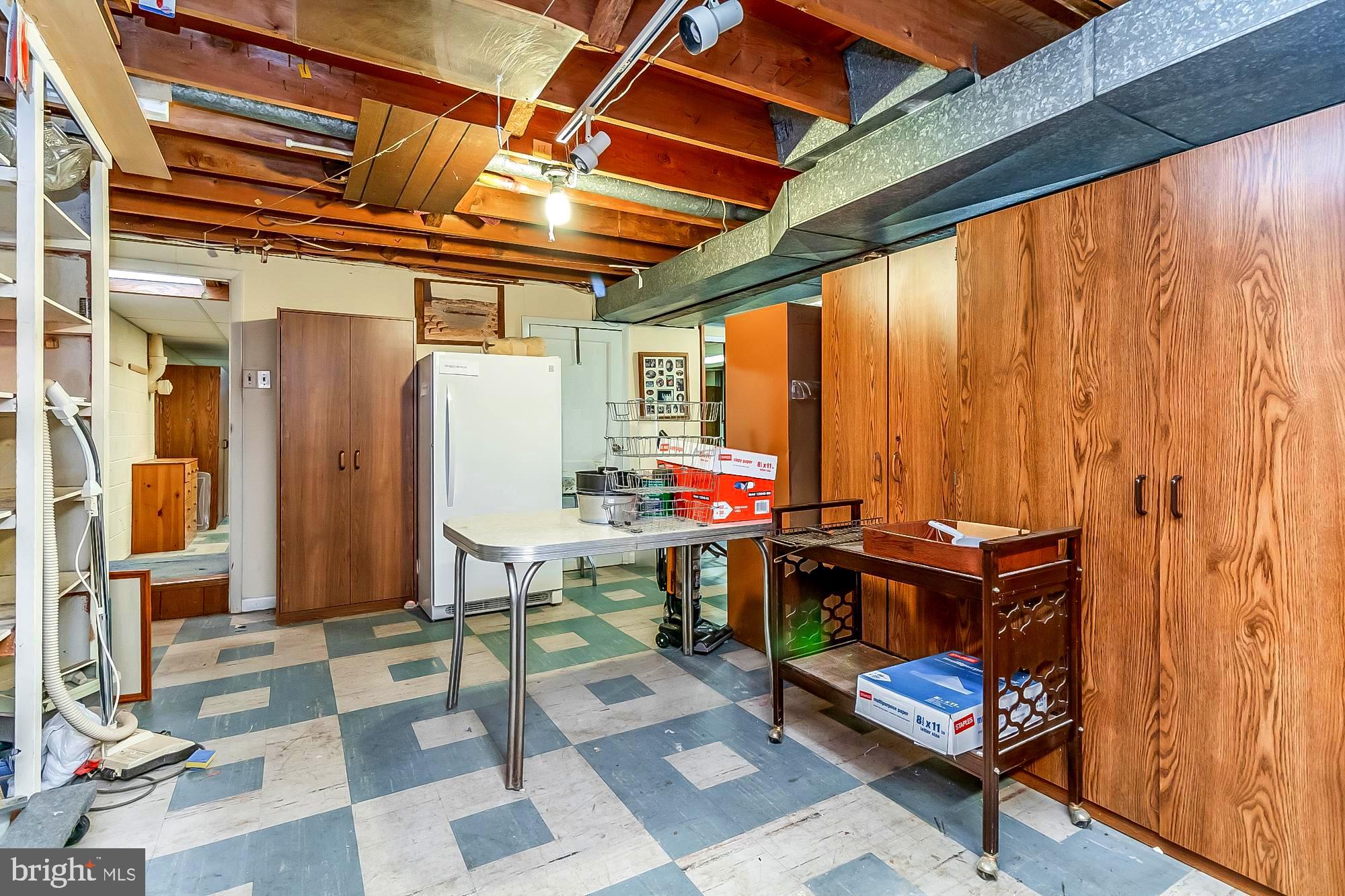 11000 Gateview Road Cockeysville, MD 21030 - Photo 36 of 47 Additional utility/storage area