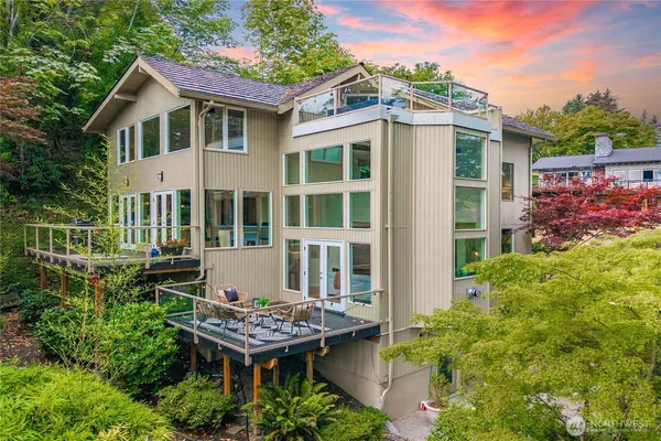 $5,900 | 4290 Shoreclub Drive, Mercer Island, WA 98040