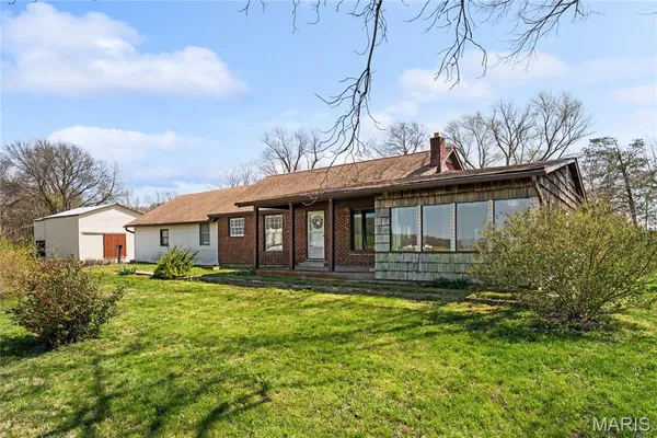 $139,900 | 3114 Maeystown Road, Fults, IL 62244