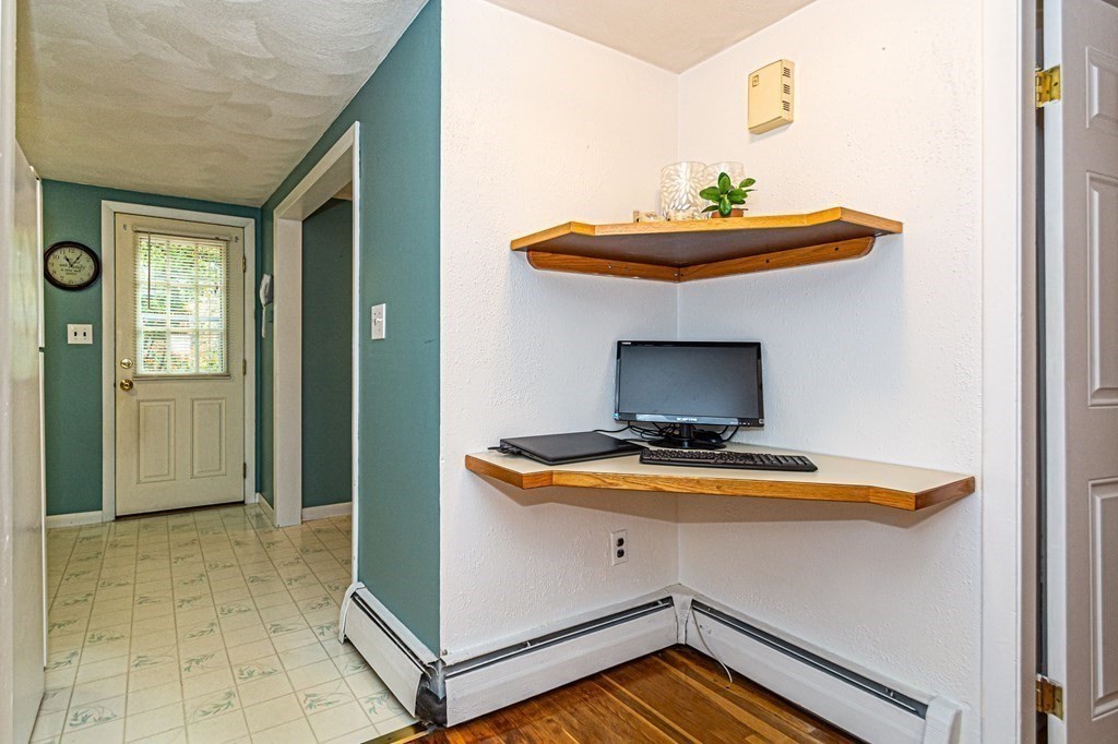 17 Leland Road North Reading, MA 01864 - Photo 13 of 42 Gallery Image 13