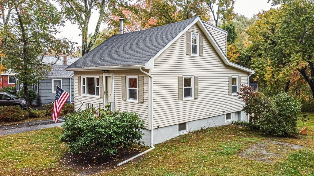 17 Leland Road North Reading, MA 01864 - Photo 2 of 42 Gallery Image 2