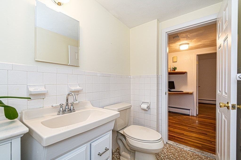 17 Leland Road North Reading, MA 01864 - Photo 22 of 42 Gallery Image 22