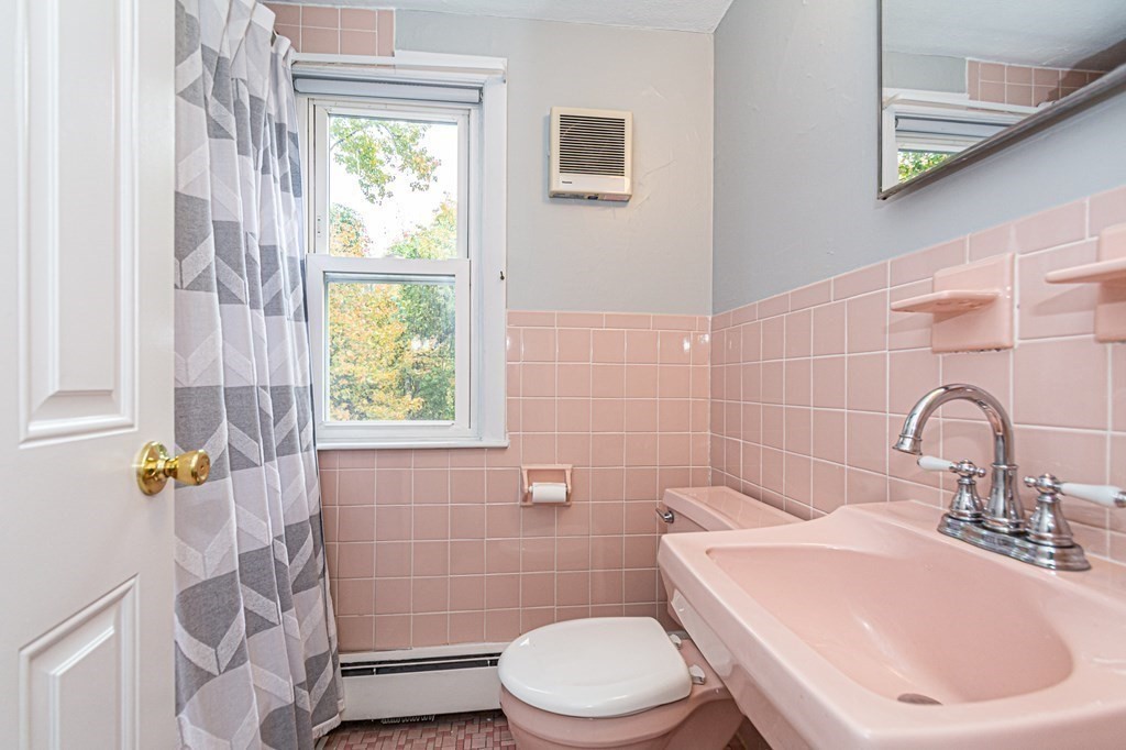 17 Leland Road North Reading, MA 01864 - Photo 27 of 42 Gallery Image 27