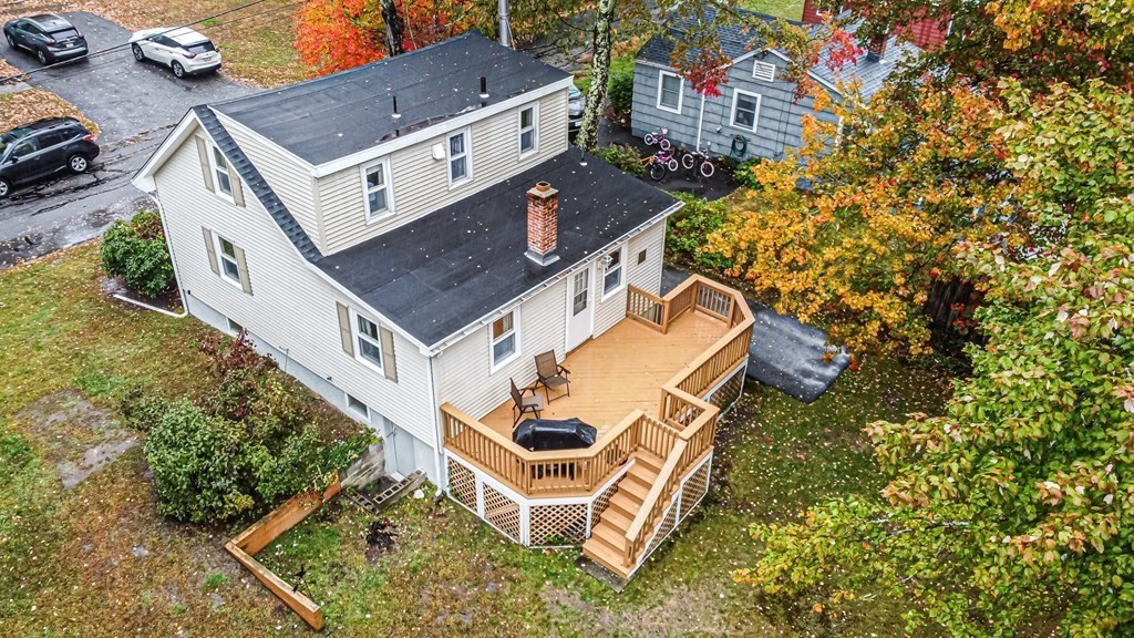 17 Leland Road North Reading, MA 01864 - Photo 3 of 42 Gallery Image 3