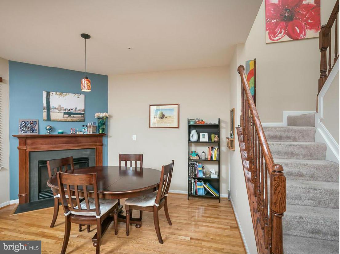 2087 Clipper Park Road Baltimore, MD 21211 - Photo 4 of 30 Dining Room