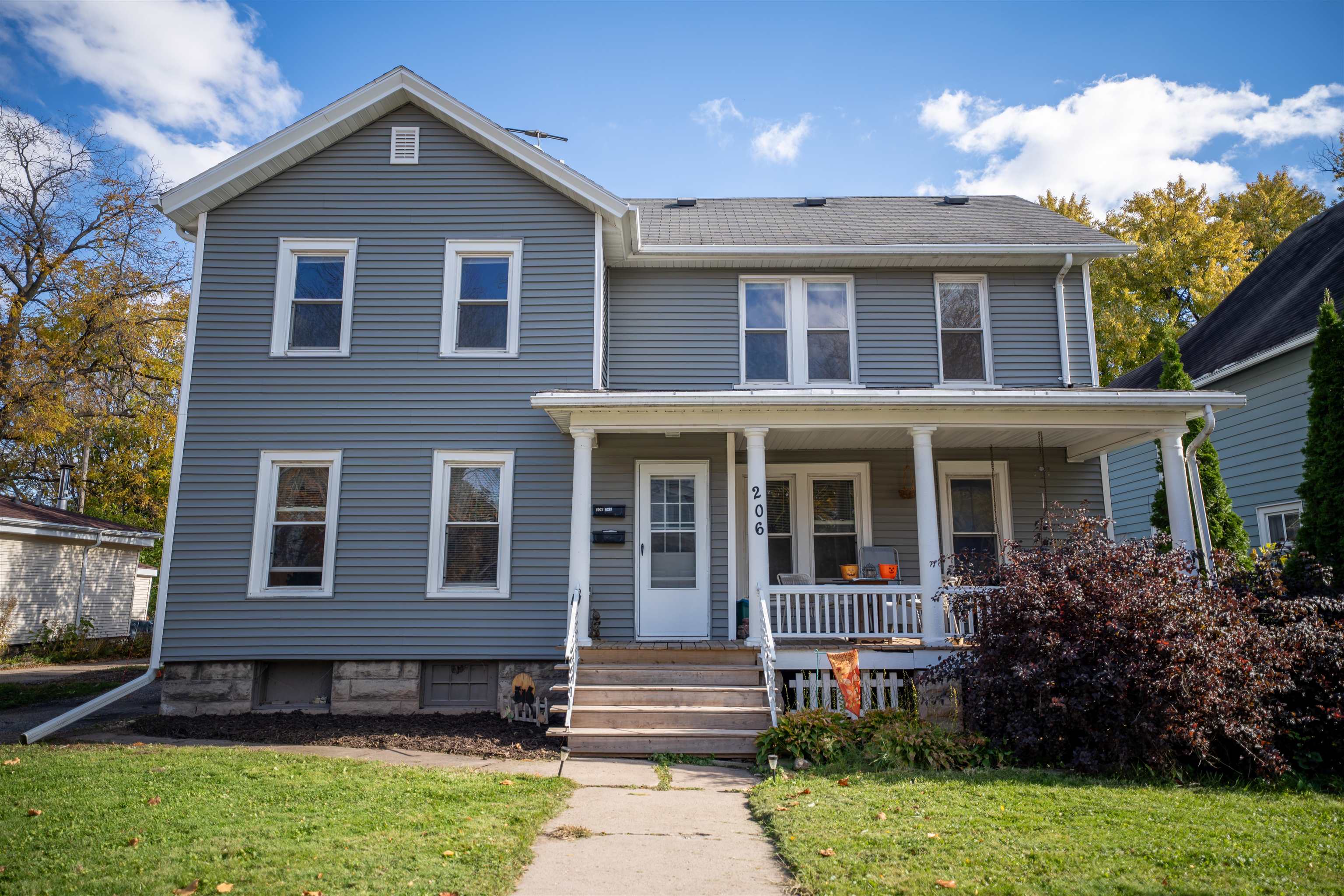 206 North Lawe Street Appleton, WI 54911 - Photo 1 of 1 Gallery Image 1