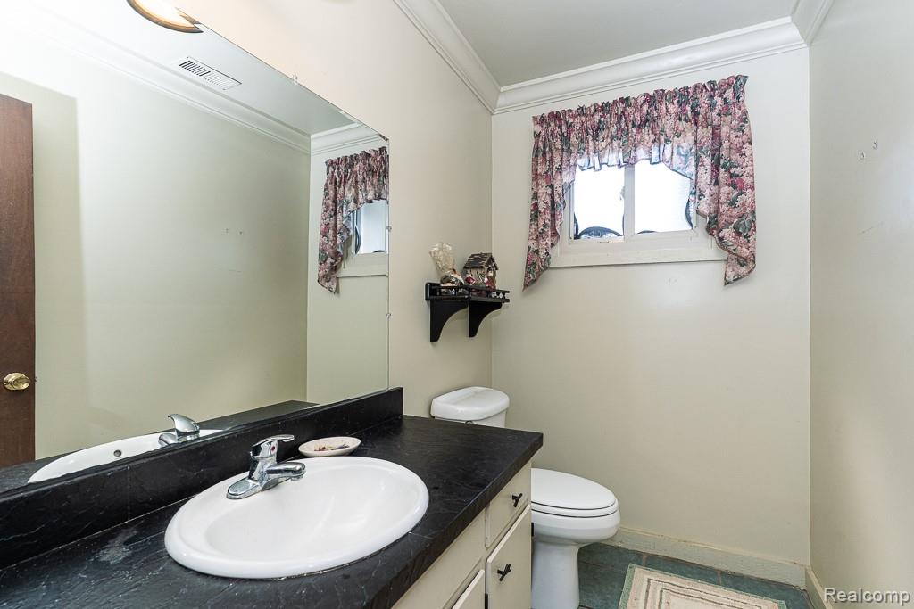 61960 Schoenherr Road Washington, MI 48094 - Photo 22 of 30 Gallery Image 22