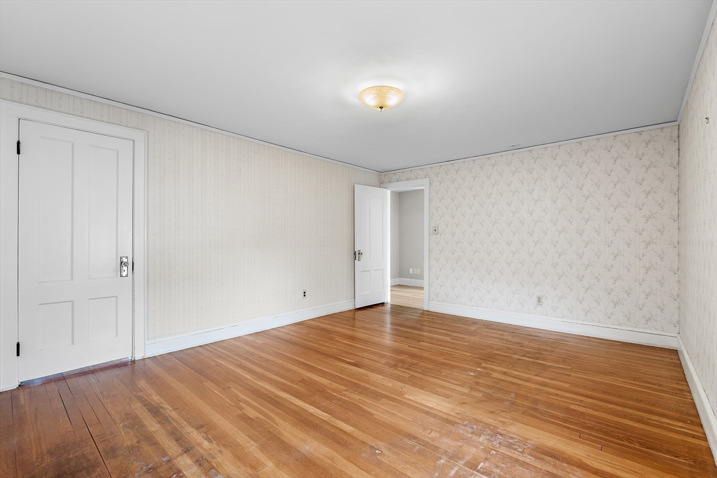 12 Vinewood Road Milton, MA 02186 - Photo 18 of 39