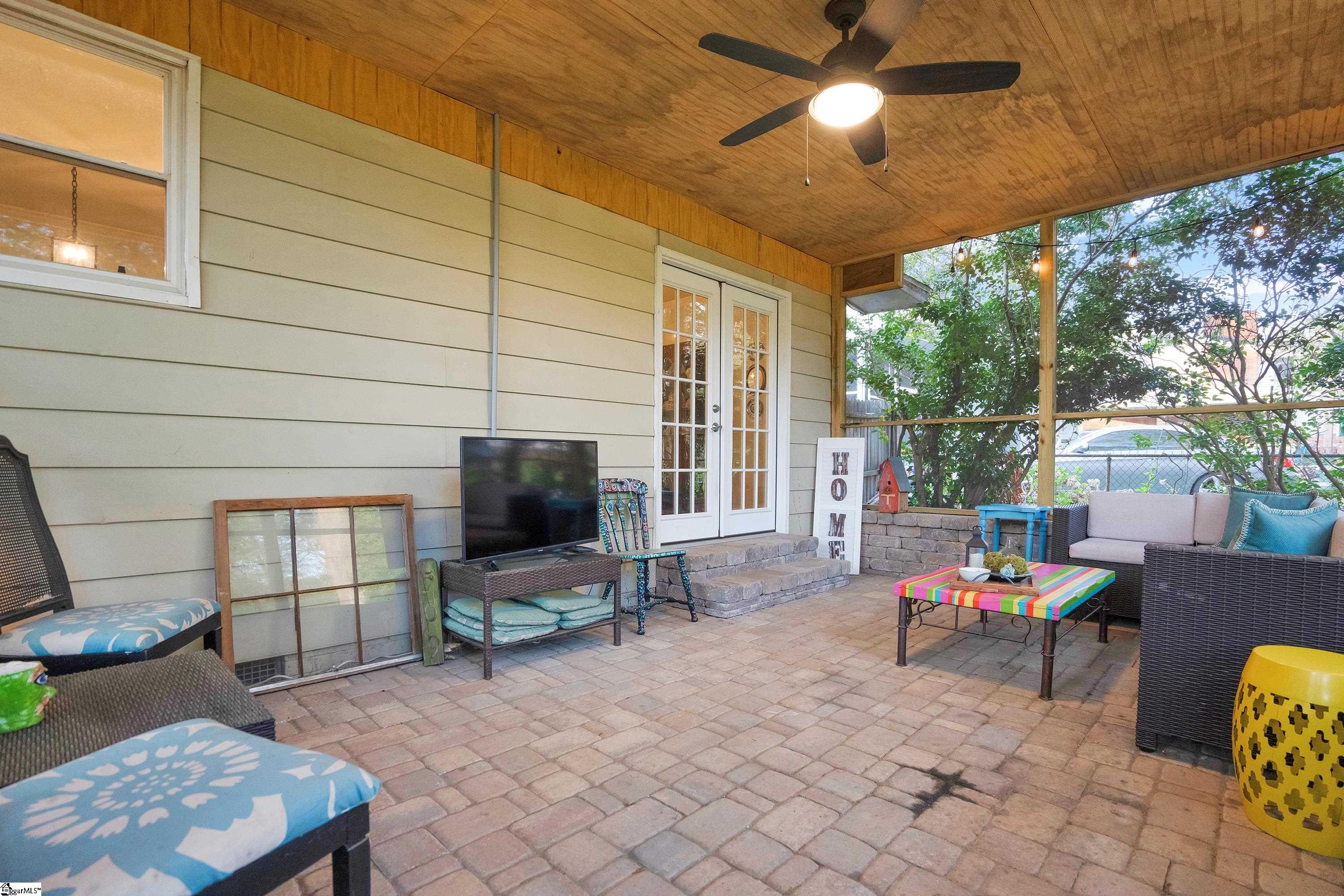 509 Parkins Mill Road Greenville, SC 29607 - Photo 11 of 21