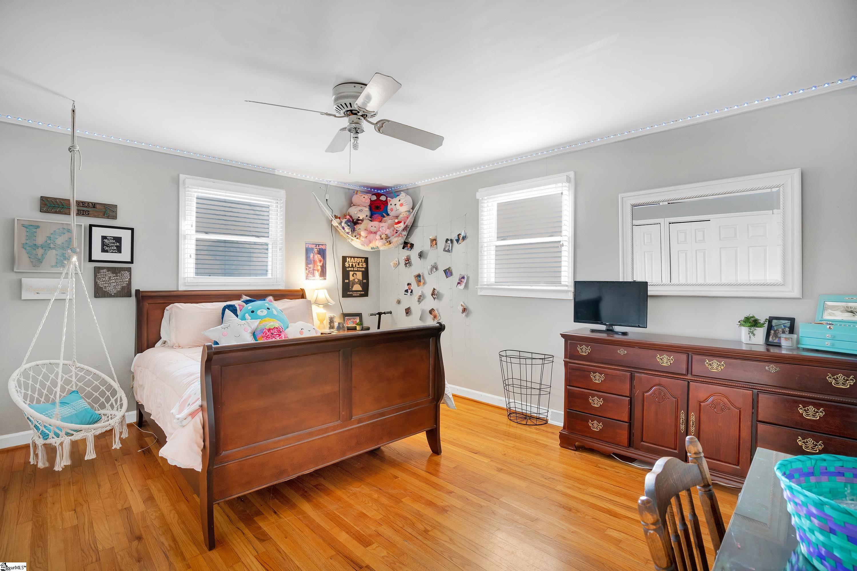 509 Parkins Mill Road Greenville, SC 29607 - Photo 17 of 21
