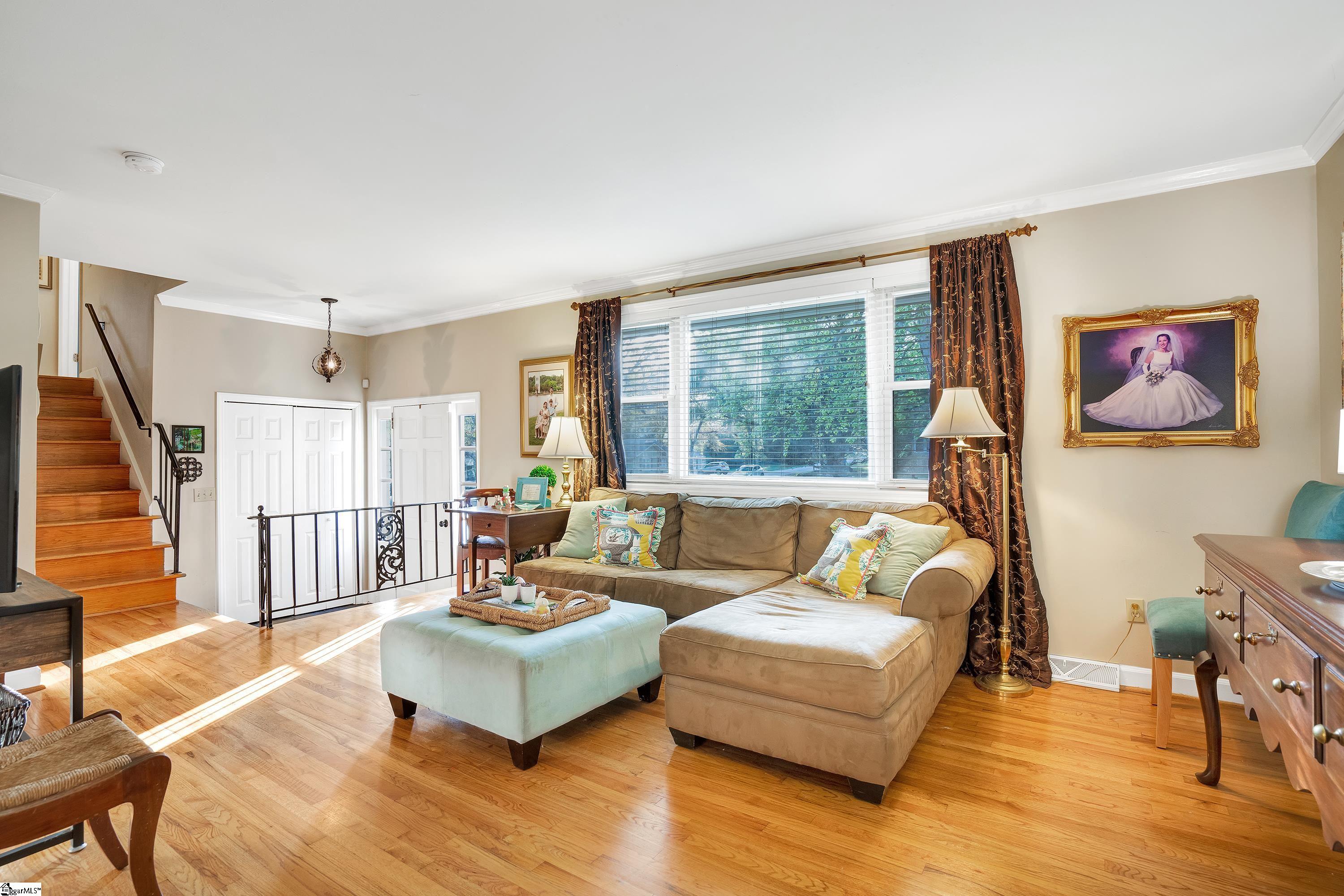 509 Parkins Mill Road Greenville, SC 29607 - Photo 2 of 21