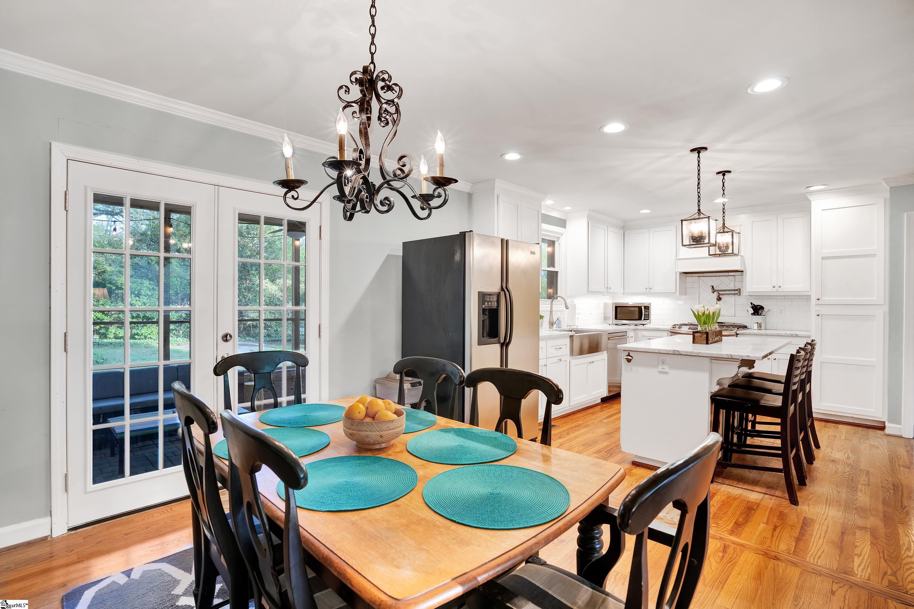 509 Parkins Mill Road Greenville, SC 29607 - Photo 4 of 21