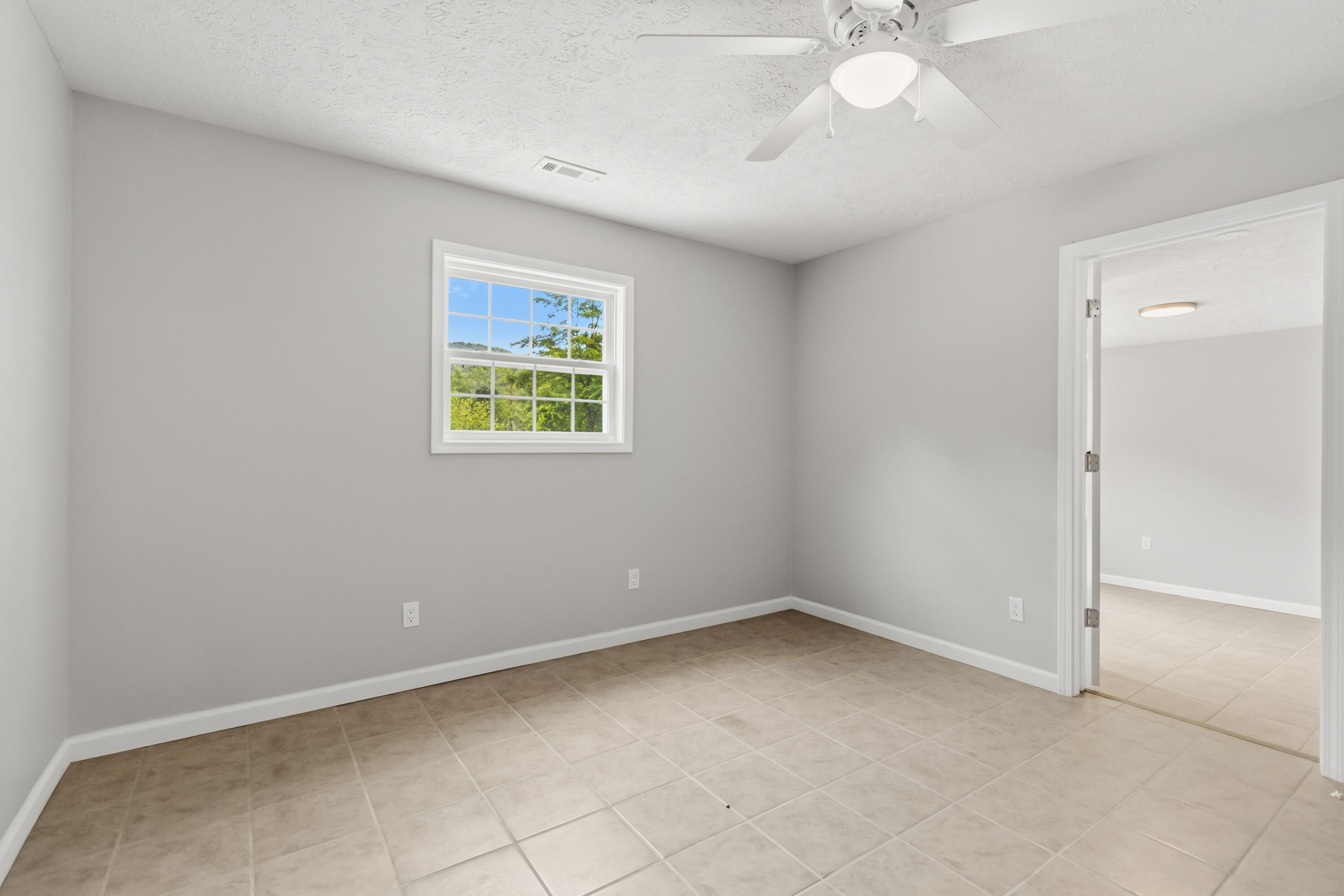 143 Mason Lake Road Berea, KY 40403 - Photo 37 of 56 036