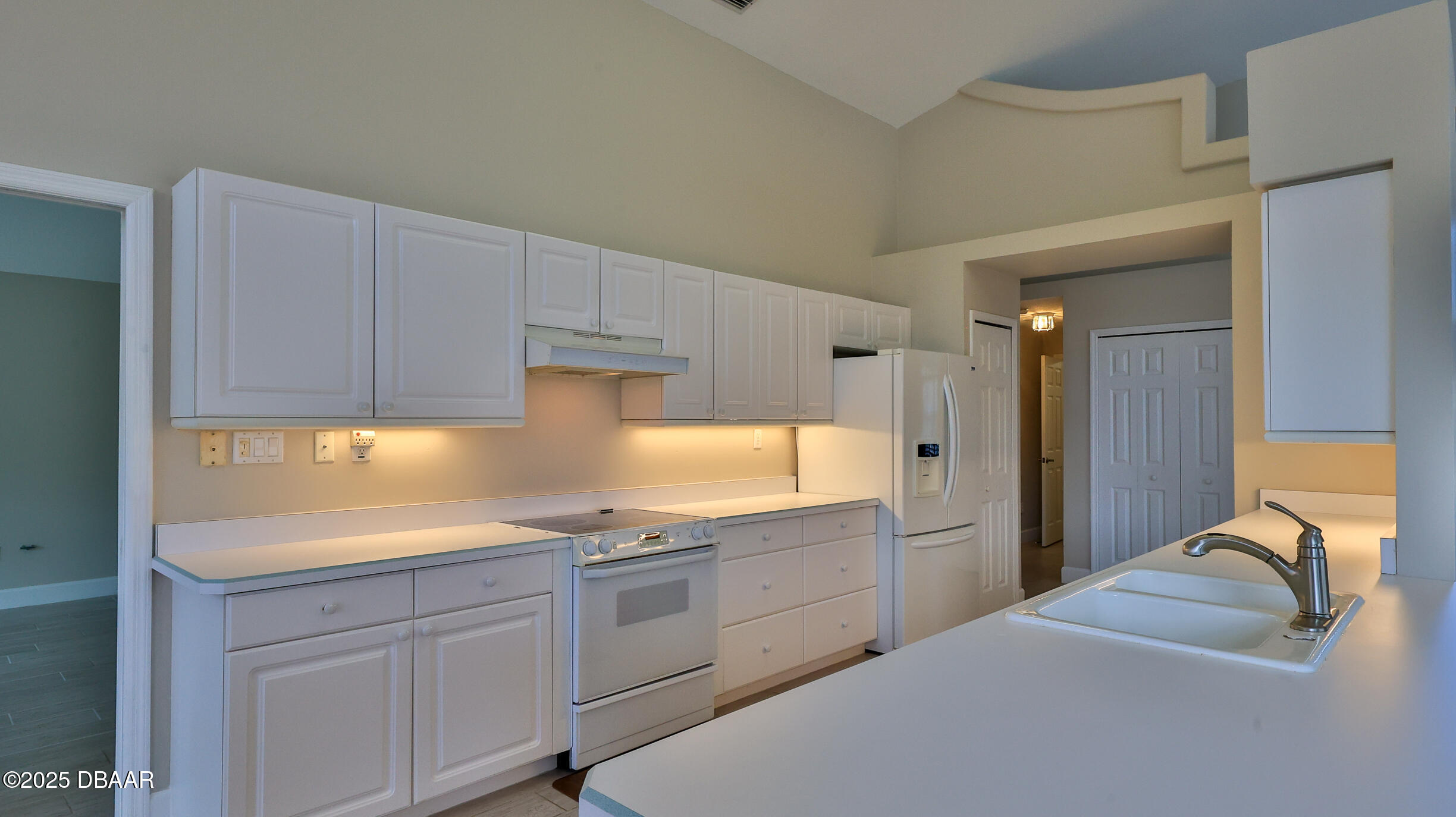 51 Bay Pointe Drive Ormond Beach, FL 32174 - Photo 8 of 39 51 Bay Pointe-26