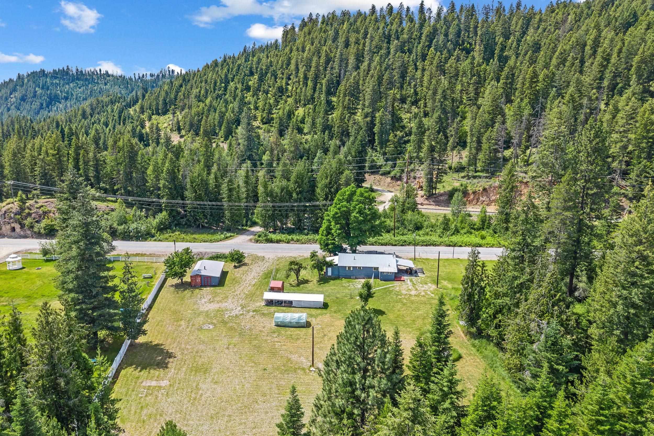 4512 Highway 31 Ione, WA 99139 - Photo 27 of 35