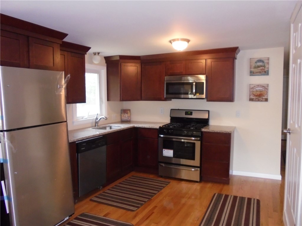 144 Tennyson Road Warwick, RI 02888 - Photo 2 of 22 Gallery Image 2
