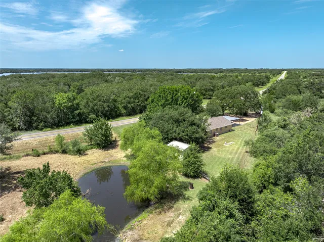$289,000 | 1603 Farm To Market Road 2237, Muldoon, TX 78949