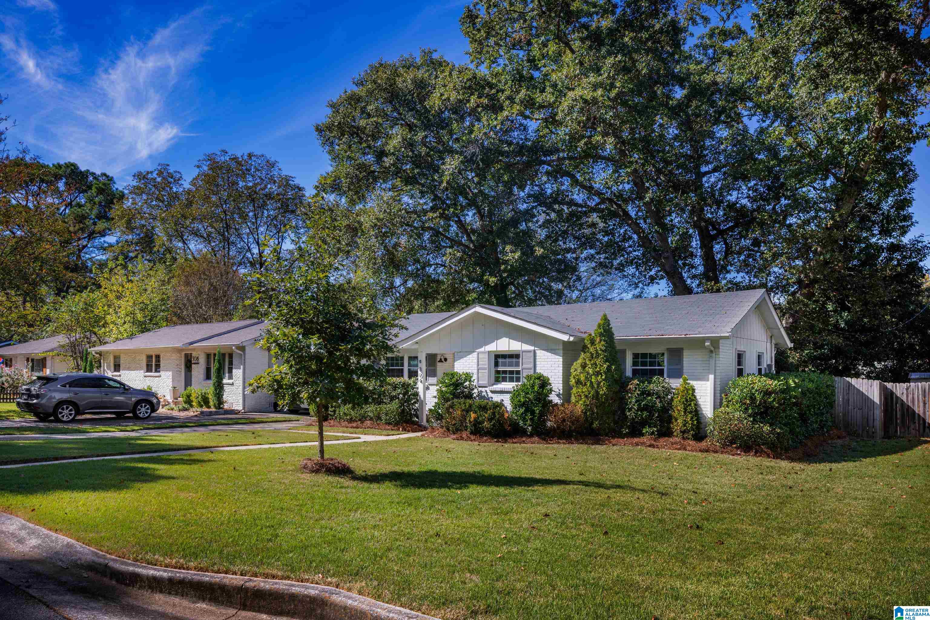 304 Willow Bend Road Birmingham, AL 35209 - Photo 7 of 38