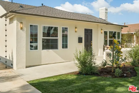 $1,499,000 | 3751 Edgehill Drive, Los Angeles, CA 90018