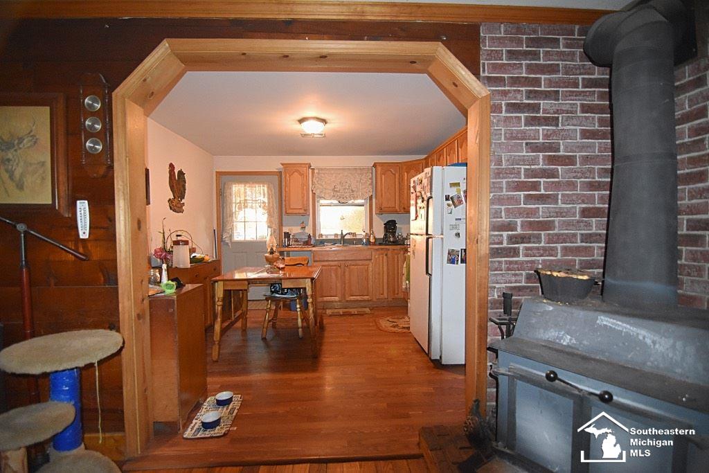 9265 Plank Road Maybee, MI 48159 - Photo 5 of 19
