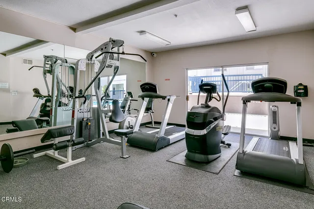 $2,275 | 300 North El Molino Avenue, Unit 309, Pasadena, CA 91101