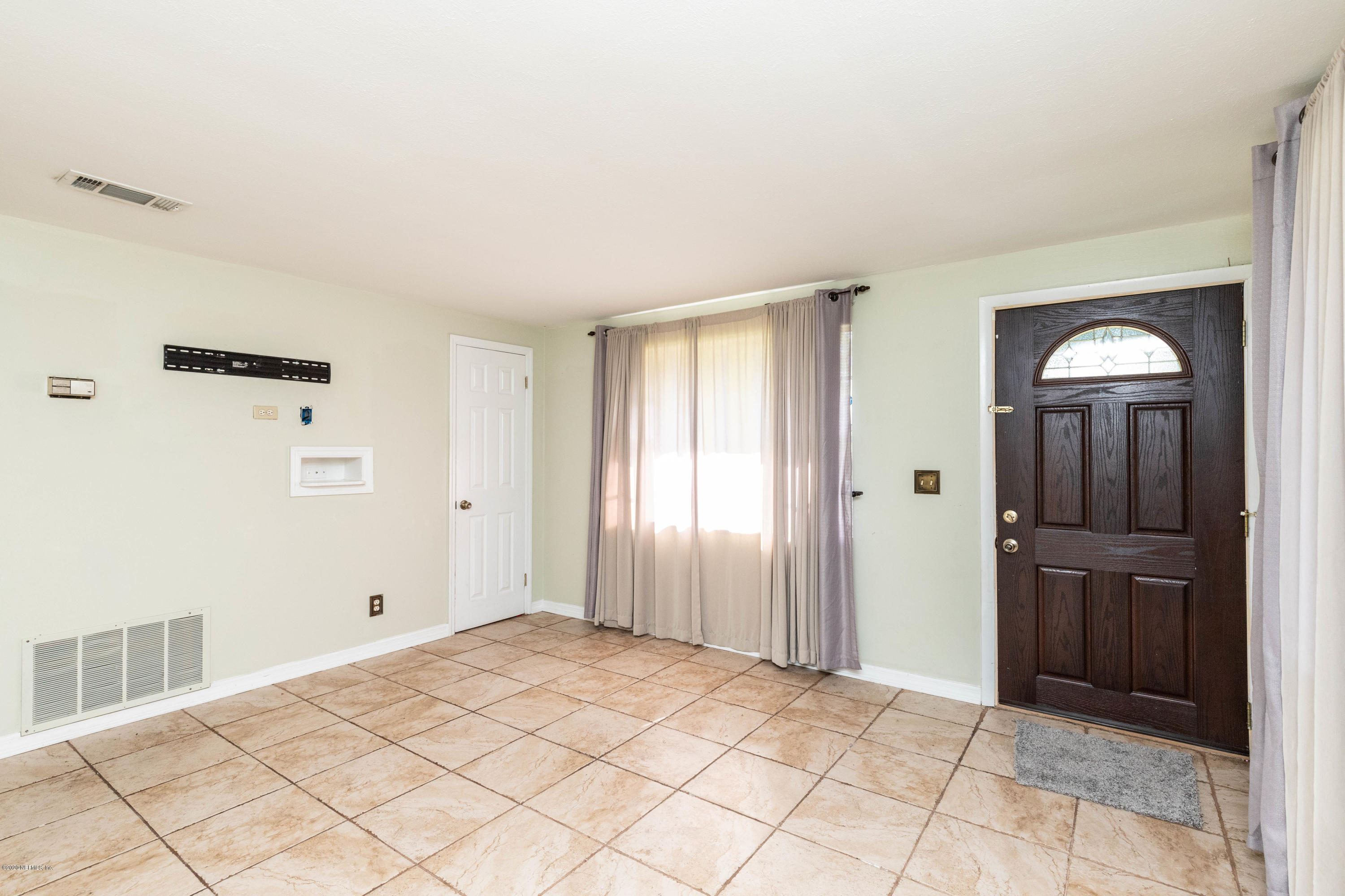 5908 Ensenada Road Jacksonville, FL 32244 - Photo 3 of 30