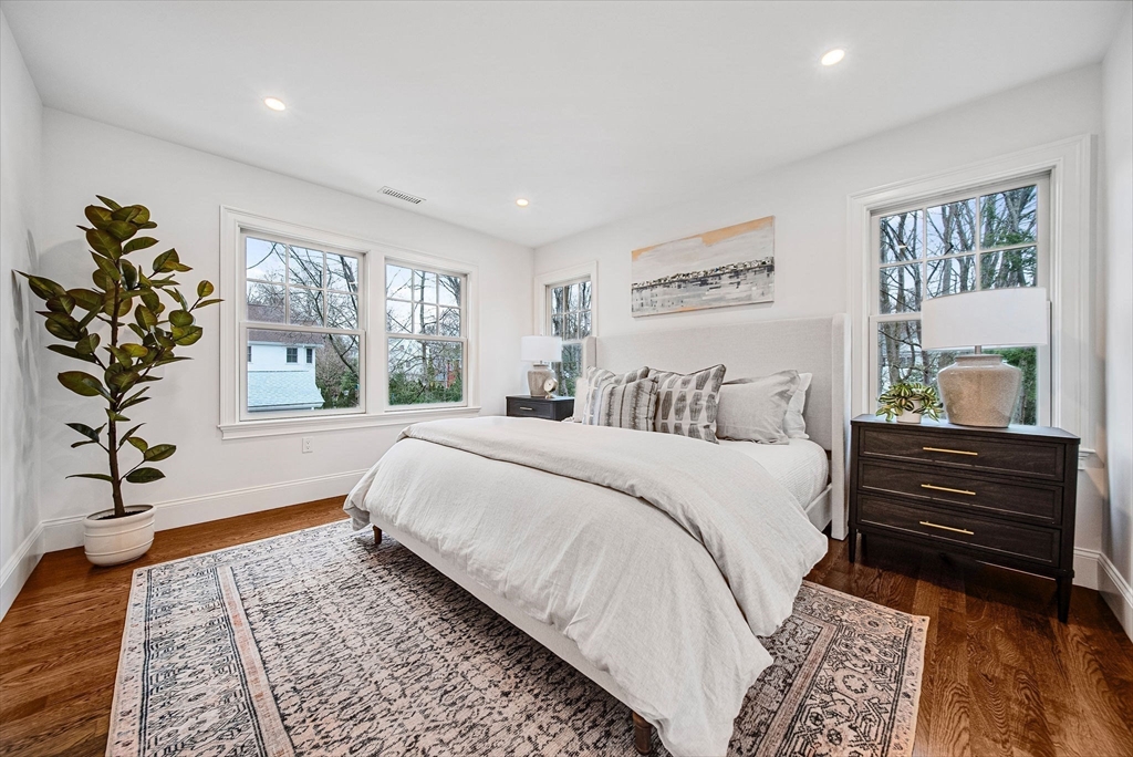 26 Cottage Street Wellesley, MA 02482 - Photo 13 of 29