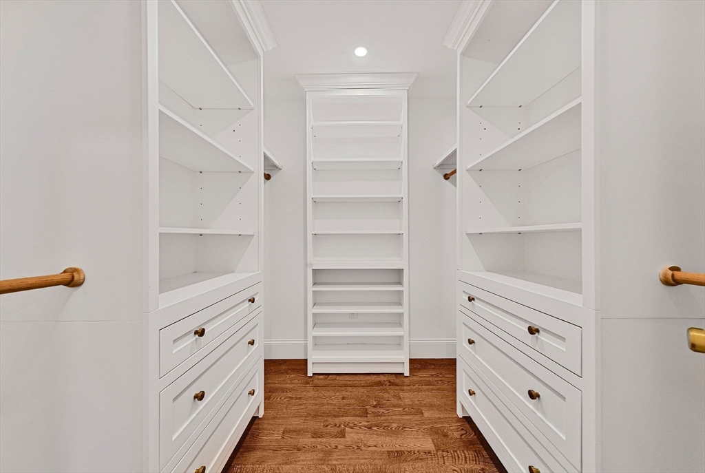 26 Cottage Street Wellesley, MA 02482 - Photo 16 of 29