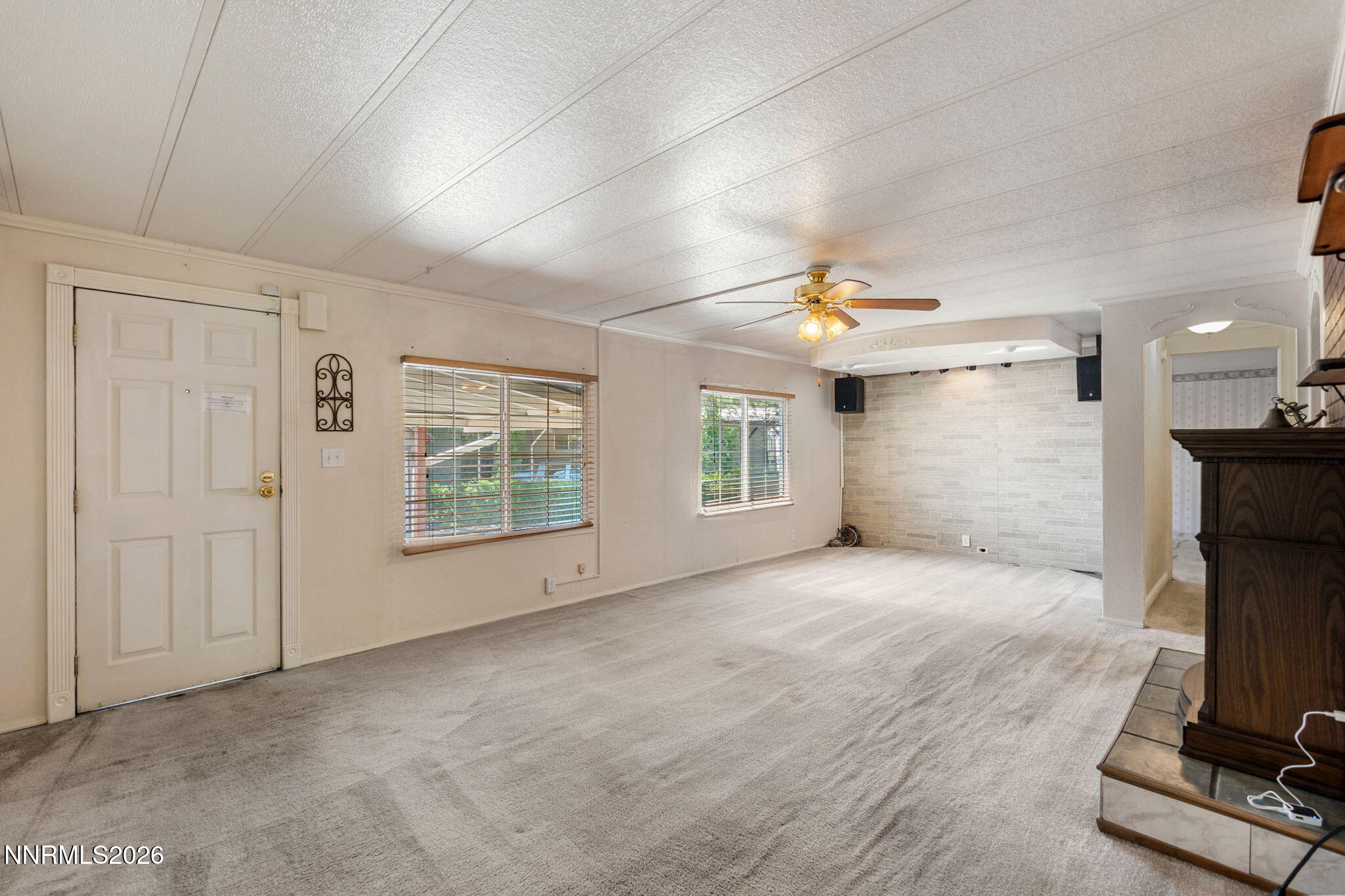 150 Chlorite Court Reno, NV 89521 - Photo 6 of 42 5-web-or-mls-DSC02615