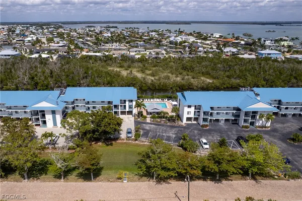 $309,000 | 22676 Island Pines Way, Unit 148, Fort Myers Beach, FL 33931