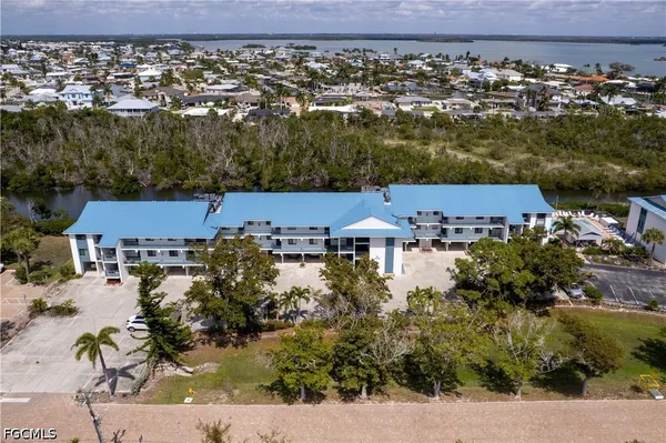 $309,000 | 22676 Island Pines Way, Unit 148, Fort Myers Beach, FL 33931