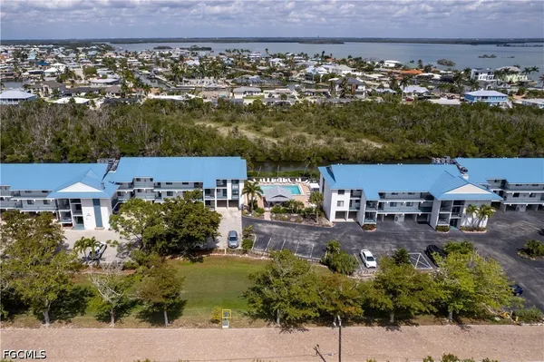 $309,000 | 22676 Island Pines Way, Unit 148, Fort Myers Beach, FL 33931