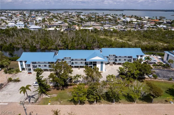 $309,000 | 22676 Island Pines Way, Unit 148, Fort Myers Beach, FL 33931