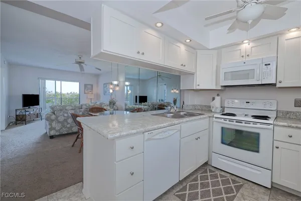 $309,000 | 22676 Island Pines Way, Unit 148, Fort Myers Beach, FL 33931