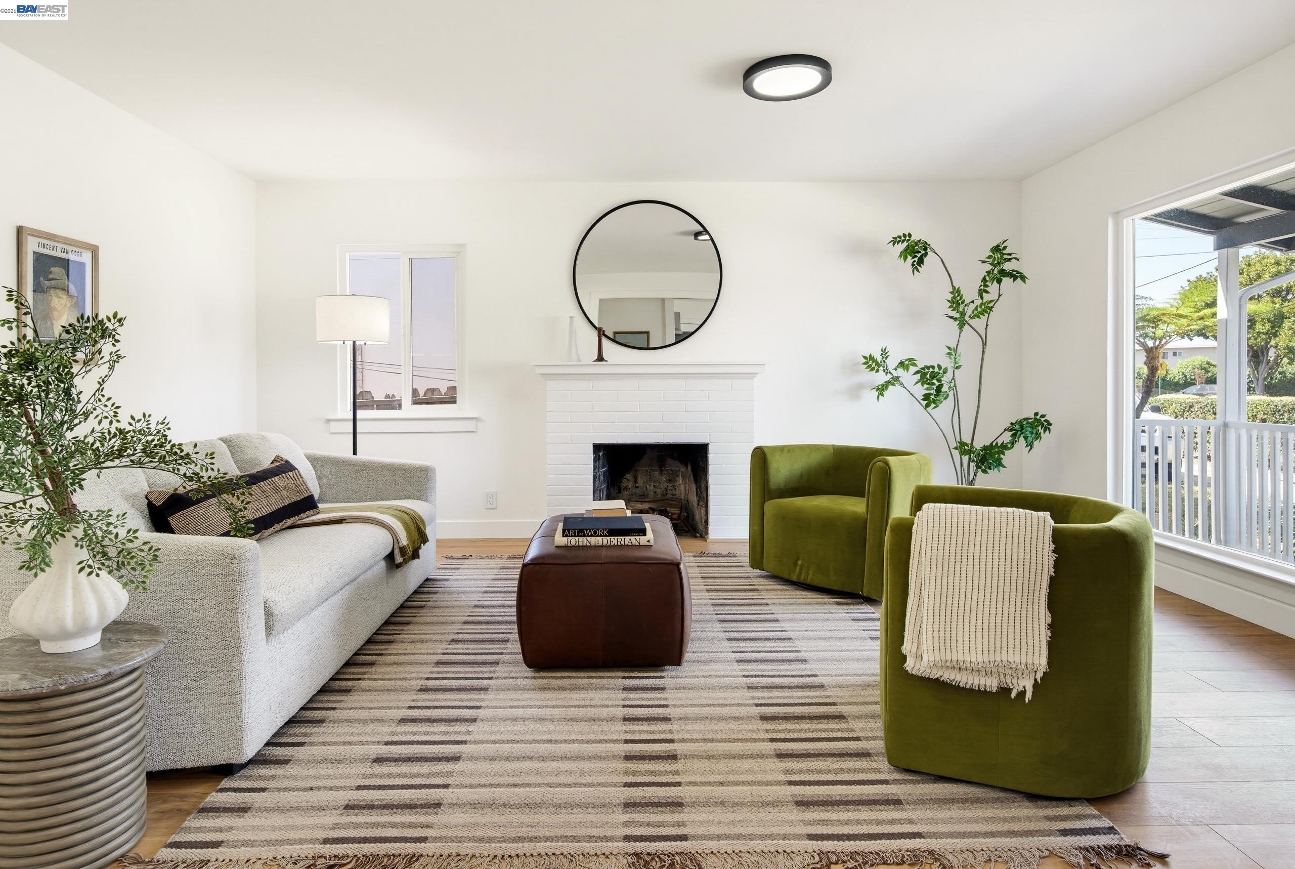 228 West Harder Road Hayward, CA 94544 - Photo 4 of 23 Gallery Image 4