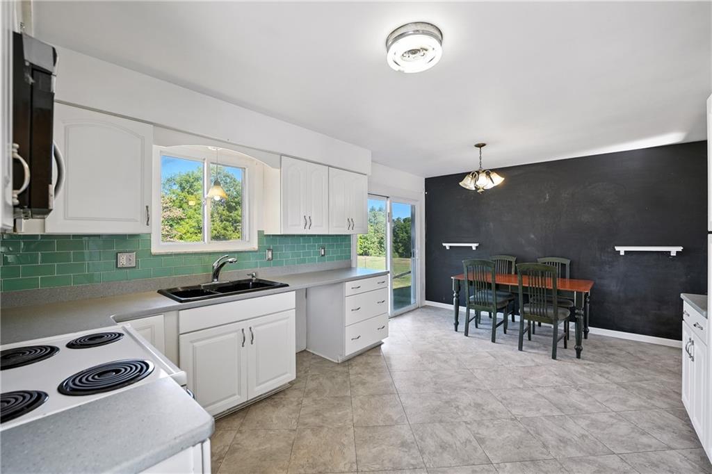 223 Mahood Road Butler, PA 16001 - Photo 7 of 27 Gallery Image 7