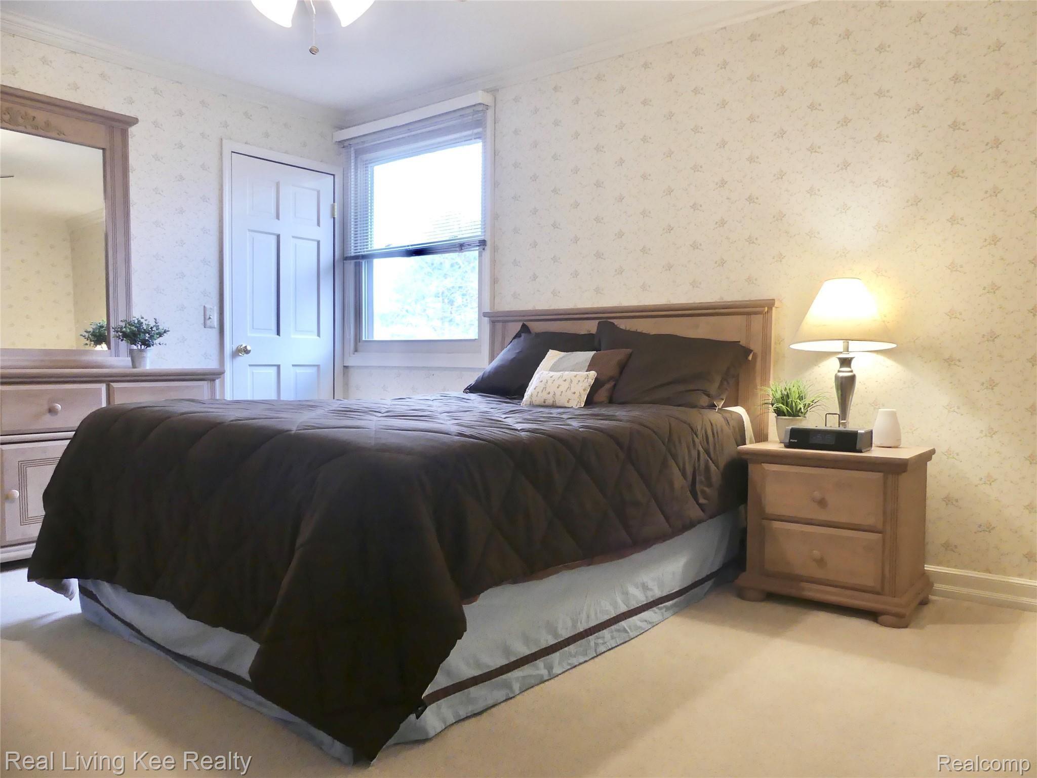 5164 Aintree Road Rochester, MI 48306 - Photo 34 of 47 C3F50E51-603D-4333-A9C1-22349D687D94.jpeg