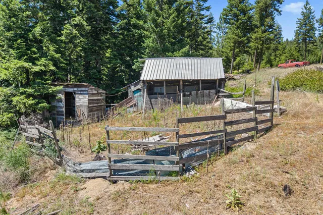 $290,000 | 1022 Spring Hill Road, Newport, WA 99156